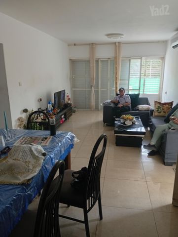 שדרות גת 112