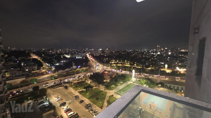 שולמית אלוני 13