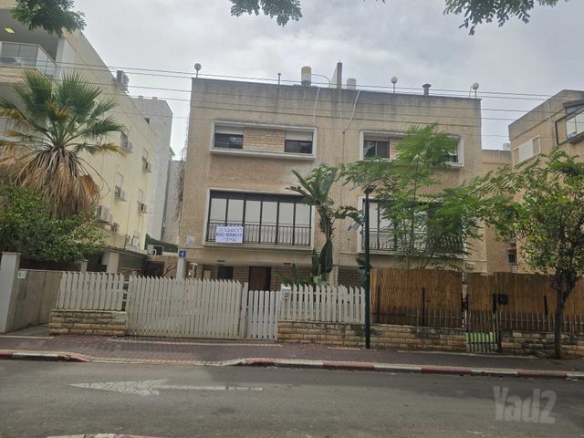 שמעון 4