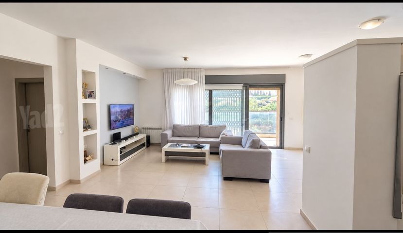 דירה למכירה בירושלים (תיווך) — 2