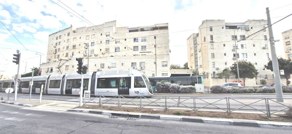 שדרות משה דיין 