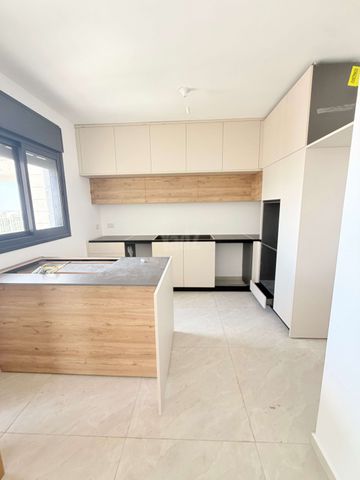 יצחק ארנסט נבנצל 