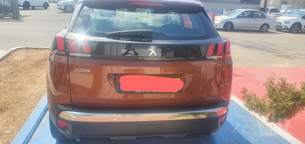 מודעת רכב פיג'ו 3008