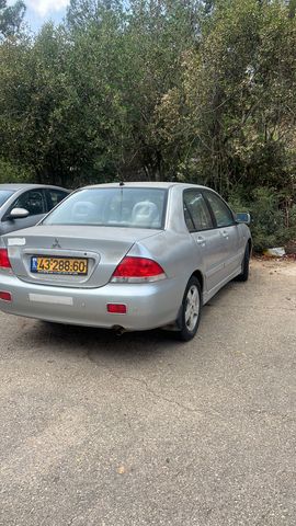מודעת רכב מיצובישי לנסר