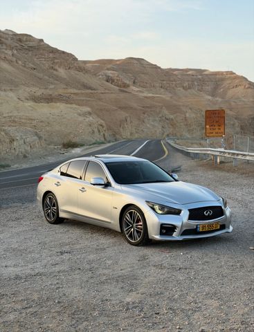 מודעת רכב אינפיניטי Q50