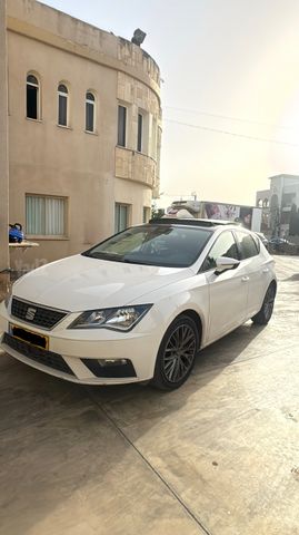 מודעת רכב סיאט לאון