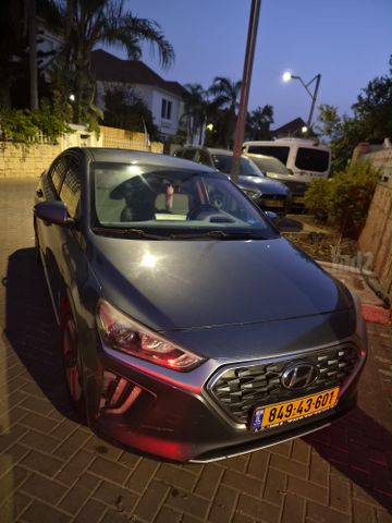 מודעת רכב יונדאי איוניק