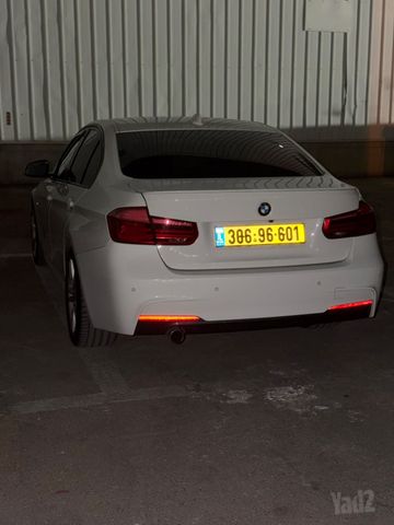 מודעת רכב ב מ וו סדרה 3