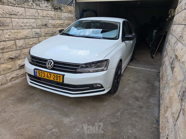 מודעת רכב פולקסווגן ג'טה