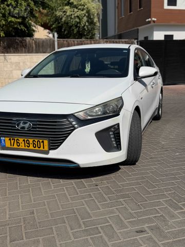 מודעת רכב יונדאי איוניק
