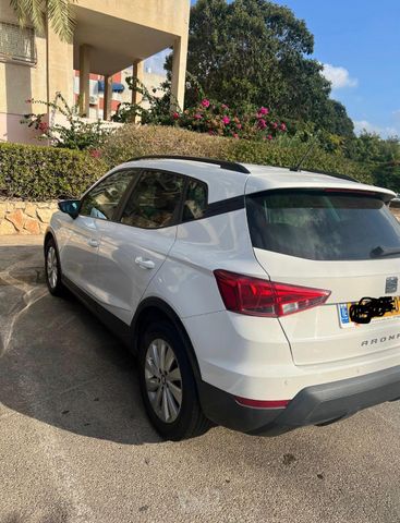 מודעת רכב סיאט ארונה