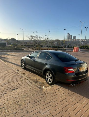 מודעת רכב סקודה אוקטביה