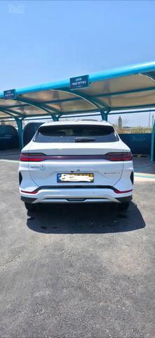 סיל U 4X2 Design חשמלי אוט׳ (218 כ״ס)