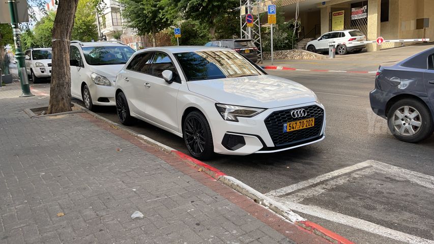מודעת רכב אאודי A3
