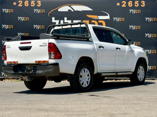 מודעת רכב טויוטה היילקס 2