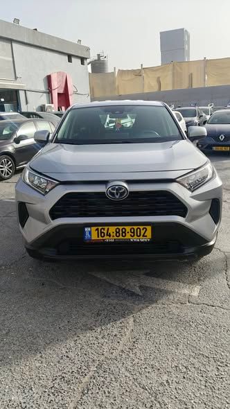 מודעת רכב טויוטה RAV4