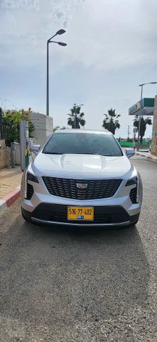 מודעת רכב קאדילק XT4
