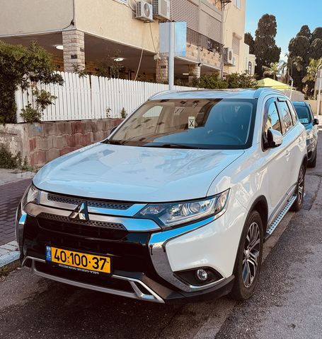מודעת רכב מיצובישי אאוטלנדר