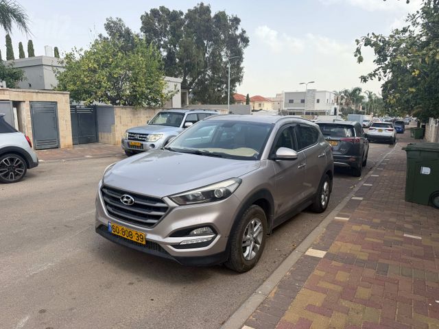 מודעת רכב יונדאי טוסון