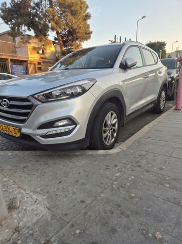 מודעת רכב יונדאי טוסון