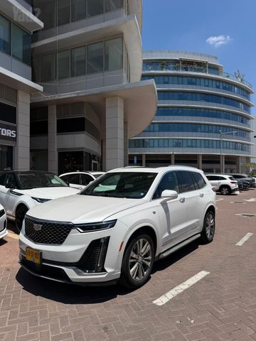 מודעת רכב קאדילק XT6