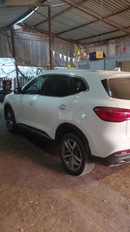 מודעת רכב אם ג'י EHS PHEV