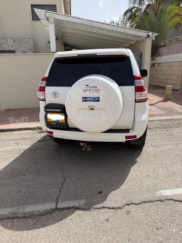 מודעת רכב טויוטה לנד קרוזר 1
