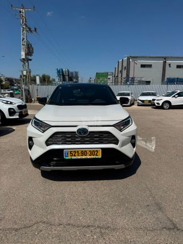 מודעת רכב טויוטה RAV4