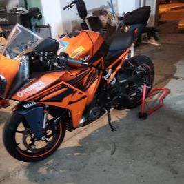 מודעת רכב KTM SuperSport RC 390
