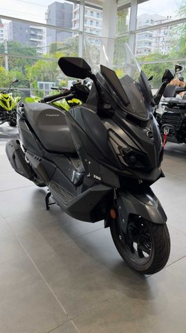 מודעת רכב סאן יאנג קרוזים 300 אלפא