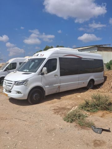 מודעת רכב מיניבוסים ורכבי הסעות