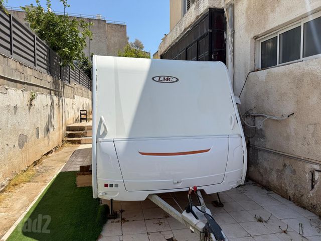 מודעת רכב נגרר (קראוון נגרר)