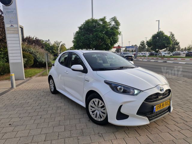 מודעת רכב טויוטה יאריס
