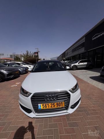מודעת רכב אאודי A1