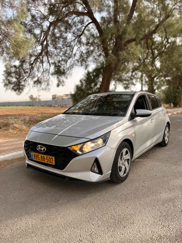 מודעת רכב יונדאי i20