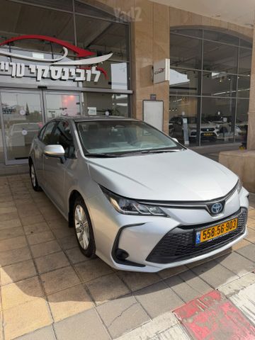 מודעת רכב טויוטה קורולה