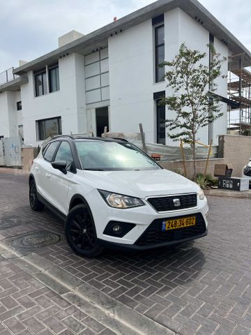 מודעת רכב סיאט ארונה