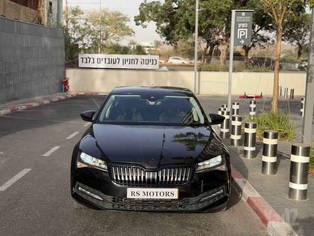 מודעת רכב סקודה סופרב