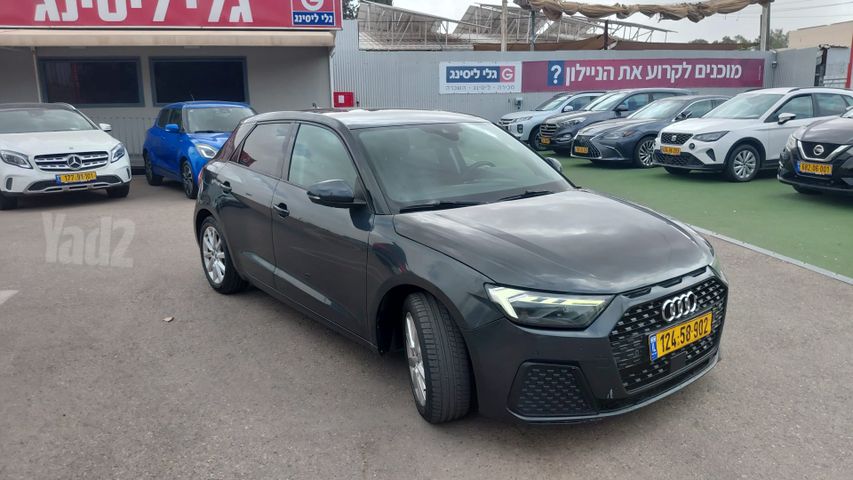 מודעת רכב אאודי A1