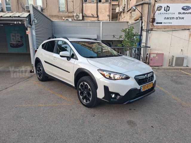 מודעת רכב סובארו XV