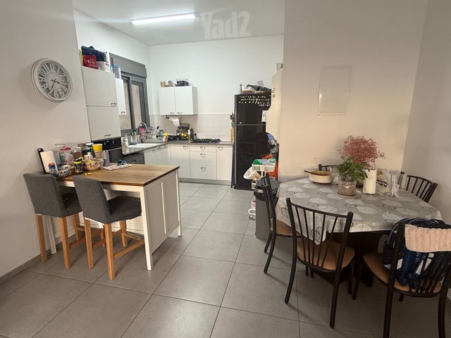לוטם 37