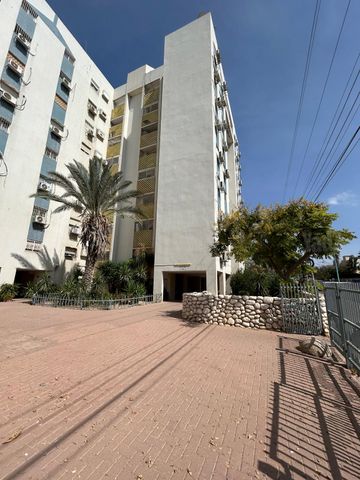 דירה, שכונה ו', באר שבע