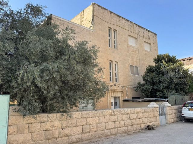 גג/ פנטהאוז להשכרה בירושלים (תיווך)
