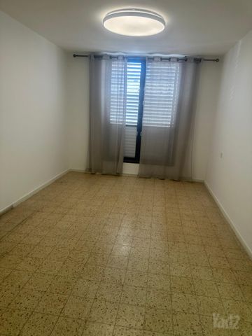 דרך קיבוץ גלויות 