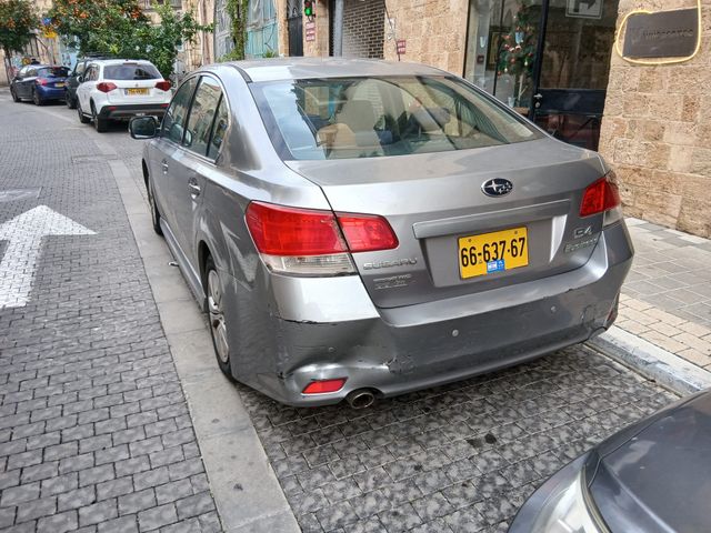 מודעת רכב סובארו B4/לגאסי