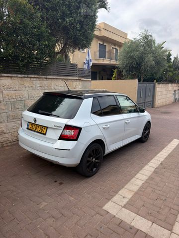 מודעת רכב סקודה פאביה