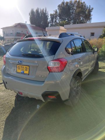 מודעת רכב סובארו XV