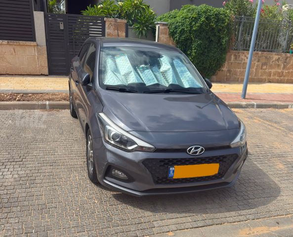מודעת רכב יונדאי i20