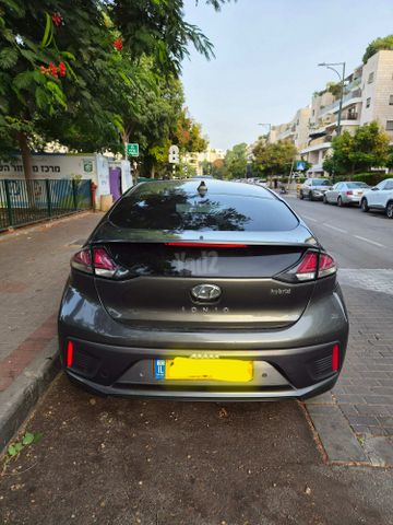 מודעת רכב יונדאי איוניק