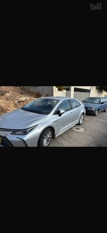 מודעת רכב טויוטה קורולה